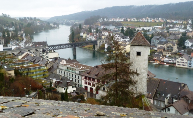 Средневековые фото городов Швейцарии. Шаффхаузен